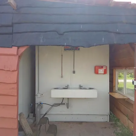 Frisse, Moderne Vakantiewagens Vlakbij Zutphen *