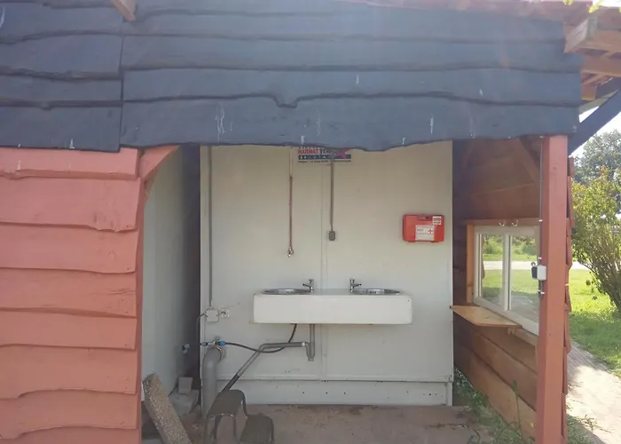 Frisse, Moderne Vakantiewagens Vlakbij Zutphen *